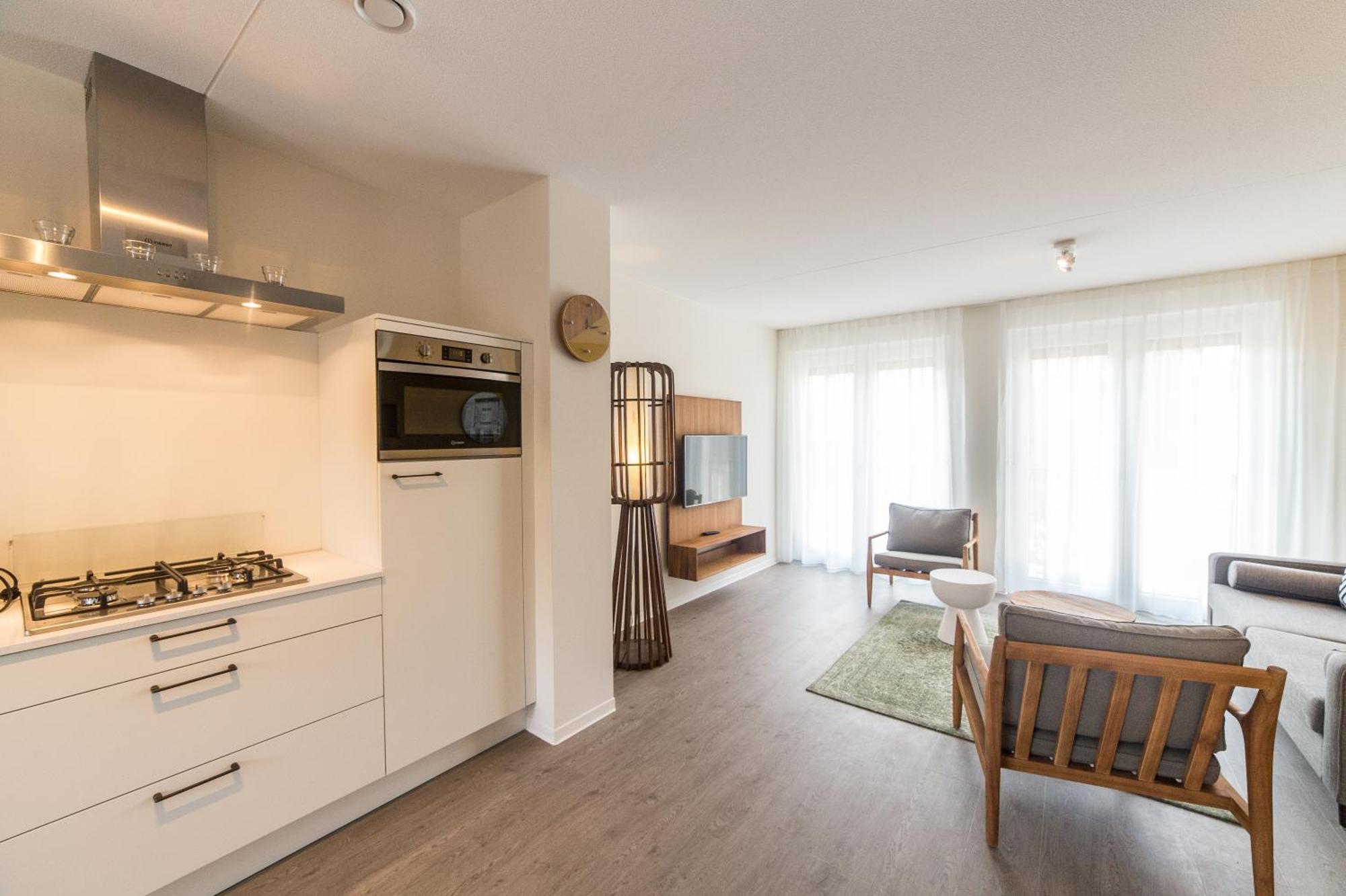 Luxury Two-Bedroom Apartment Terrace