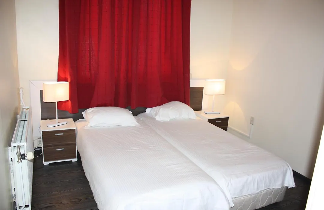Hotel Sansa-1