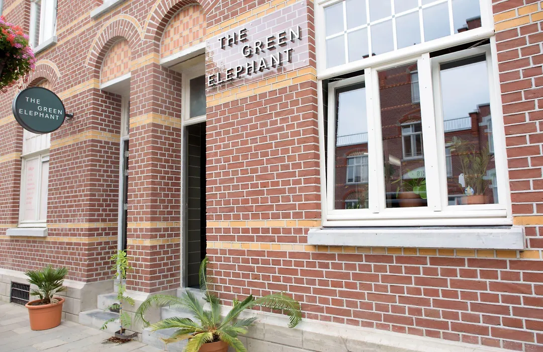 The Green Elephant Hostel&Spa-1